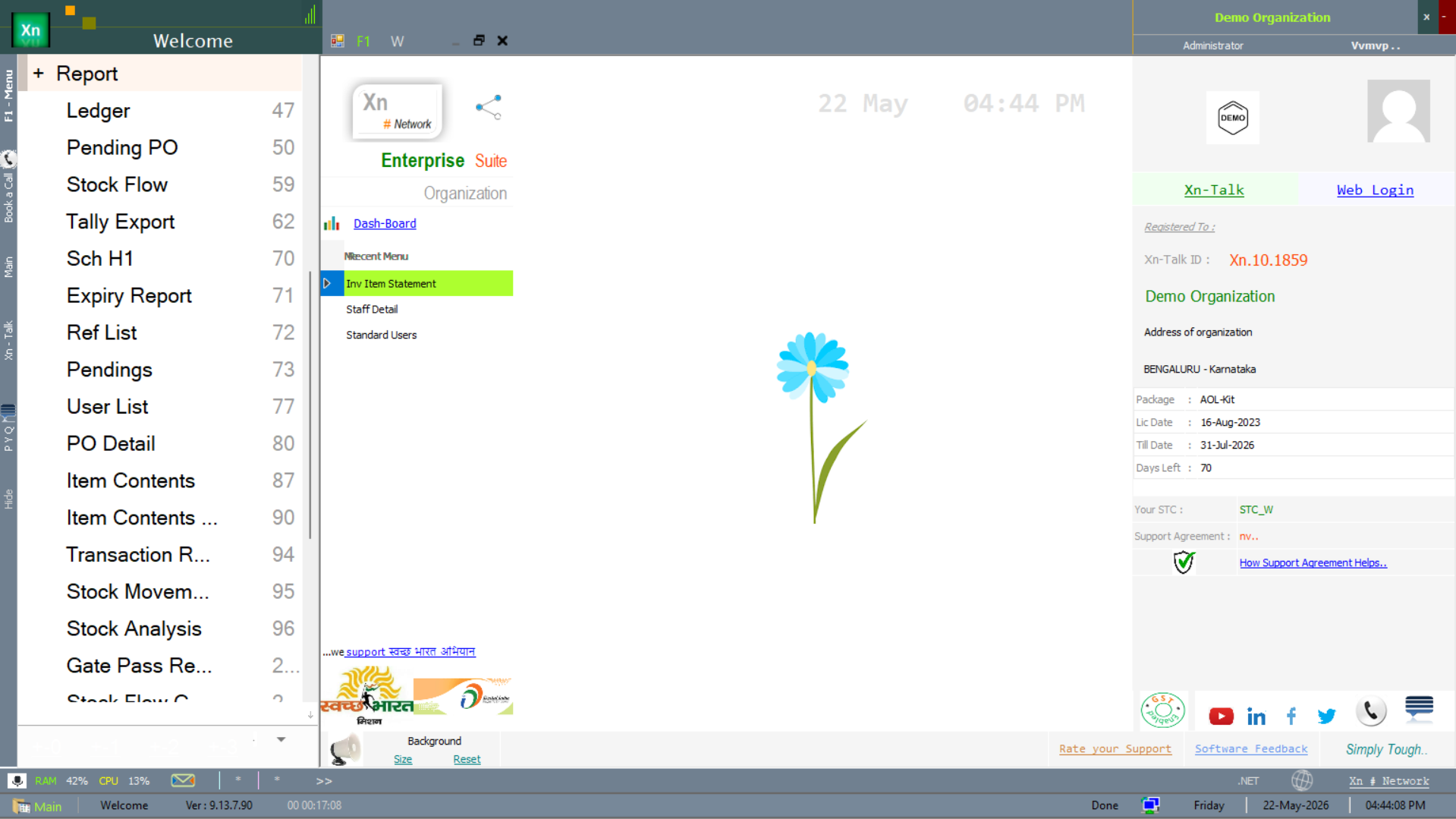 Welcome screen — Report menu with the many report options listed